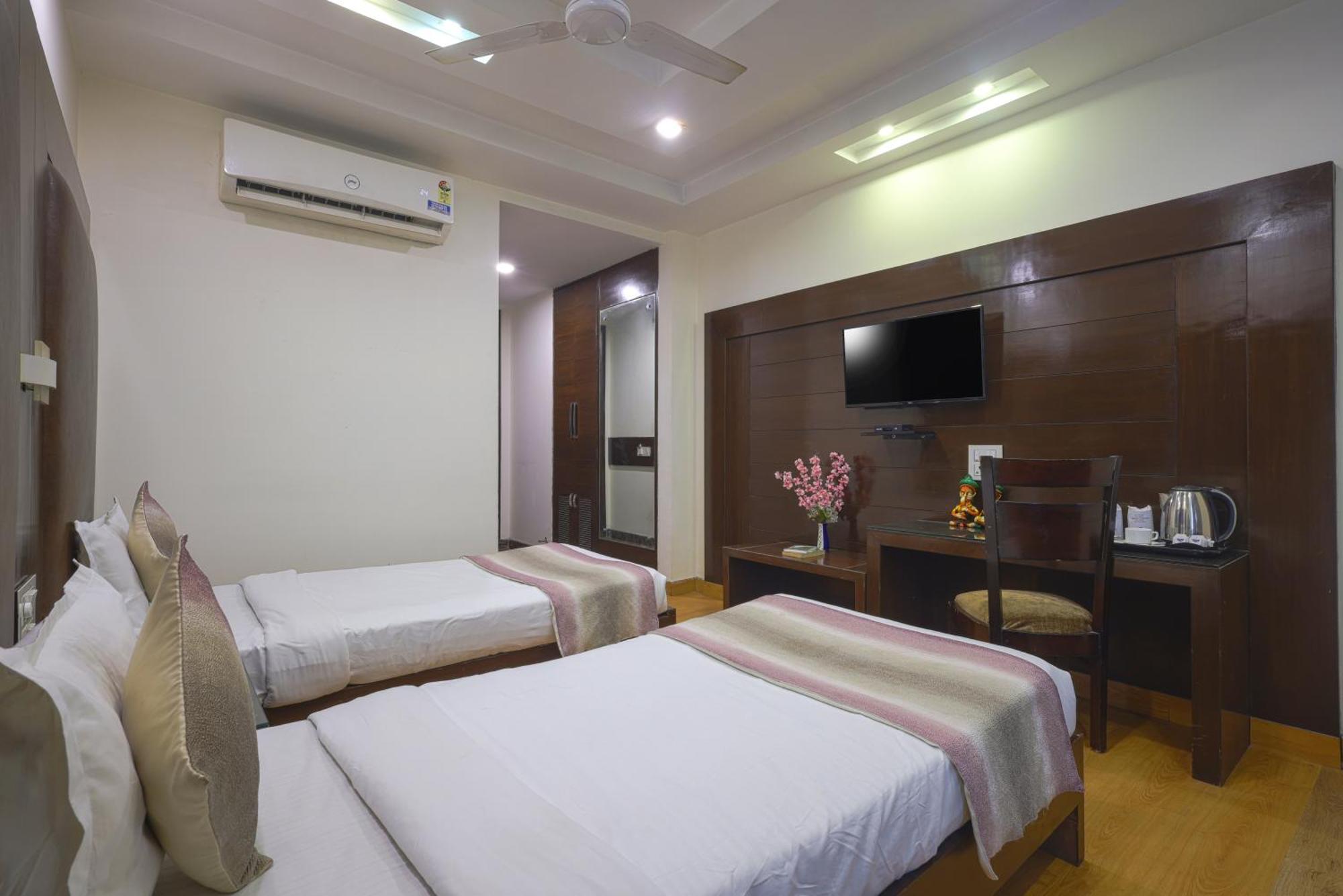 Hotel Haris Mg Road Gurugram Gurgaon Dış mekan fotoğraf