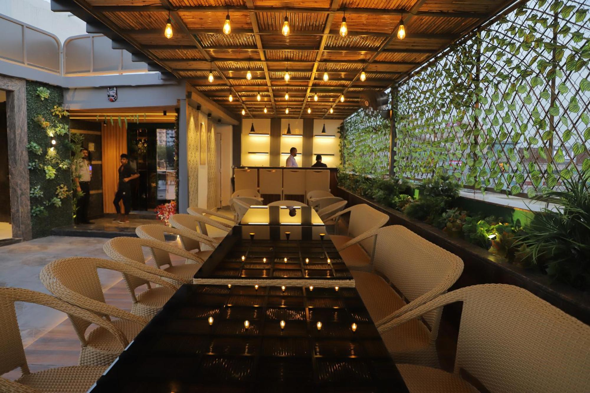 Hotel Haris Mg Road Gurugram Gurgaon Dış mekan fotoğraf