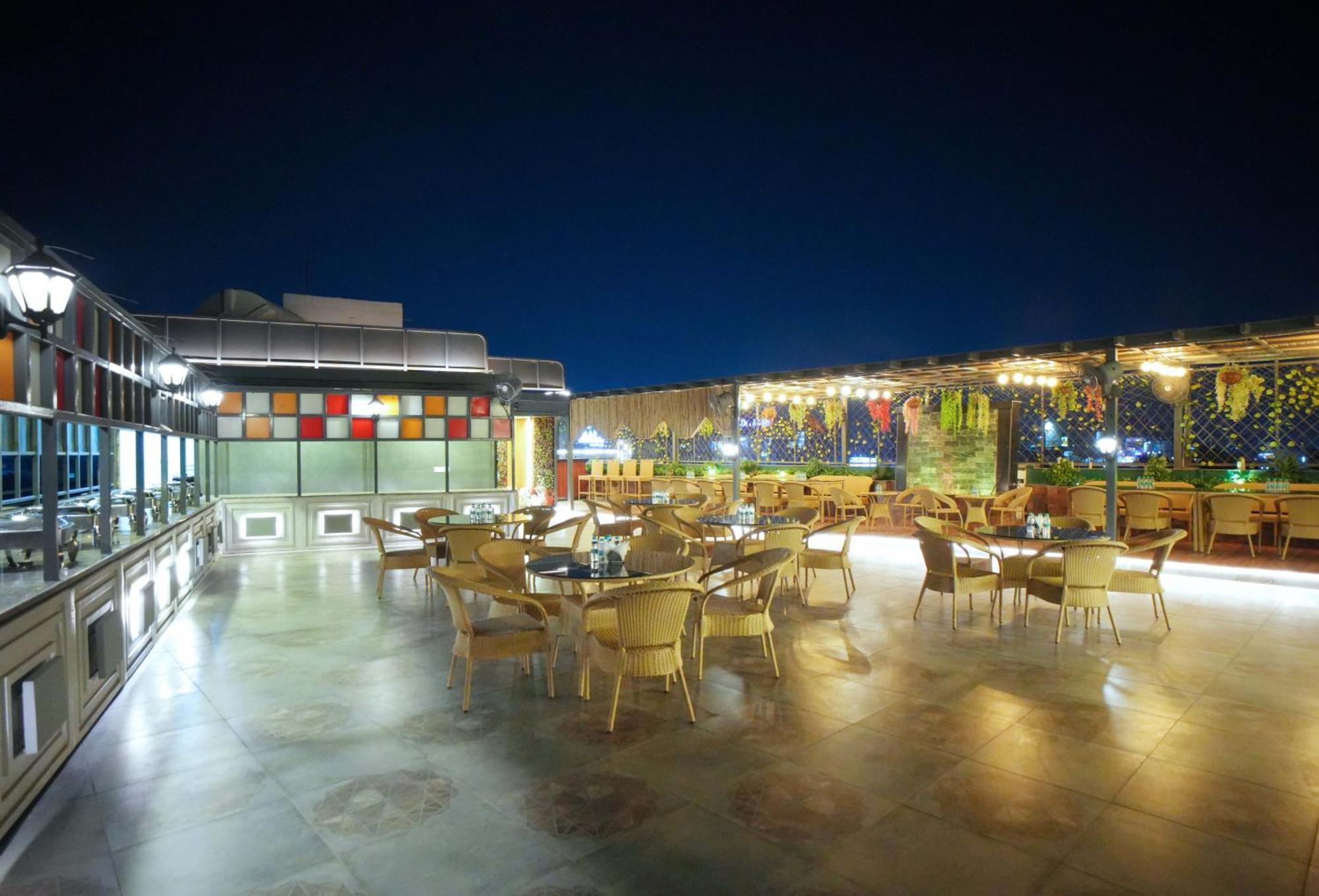 Hotel Haris Mg Road Gurugram Gurgaon Dış mekan fotoğraf