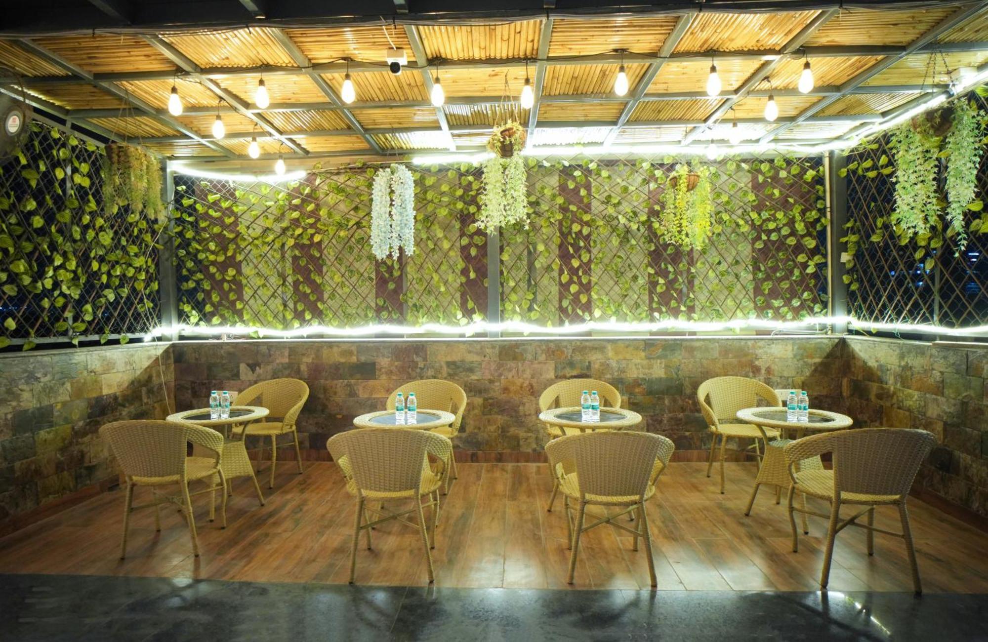 Hotel Haris Mg Road Gurugram Gurgaon Dış mekan fotoğraf